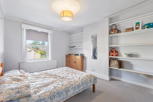 Heath Mount,, Skipton Road, Keighley photo 4