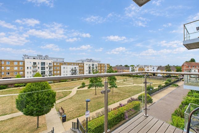 Flat 22, Kestrel Court, 4, Heron Way, Maidenhead photo 4
