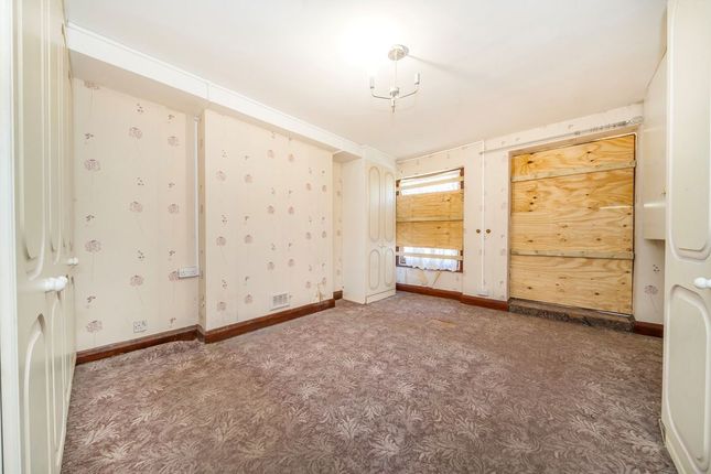 Basement, 91, Randolph Avenue, London photo 4