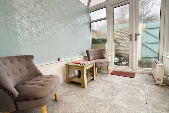 11, Leaford Avenue, Blackpool photo 4