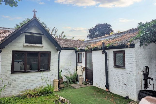 Thumbnail Bungalow for sale in 2 Rushams Road, Horsham, West Sussex