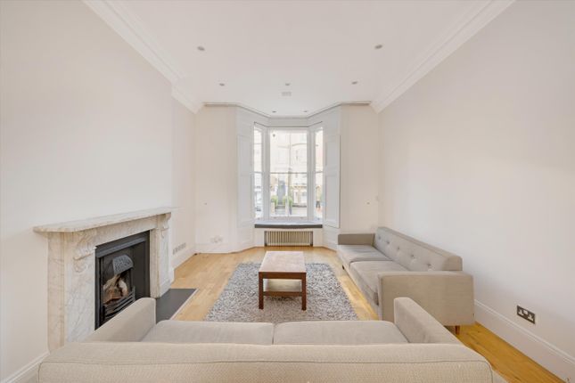 22, Steeles Road, London photo 2