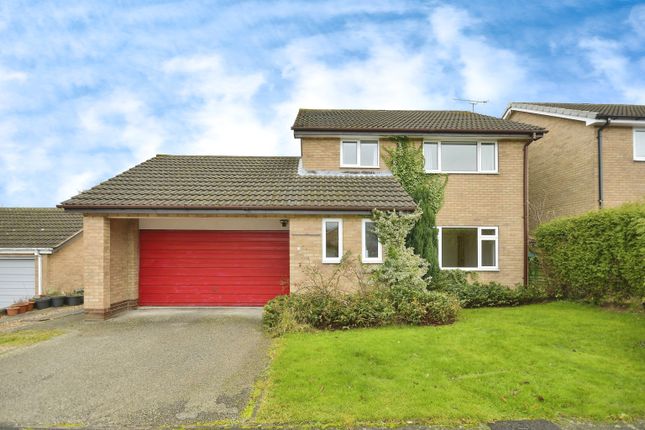 Thumbnail Detached house for sale in Woodbridge Rise, Chesterfield, Derbyshire
