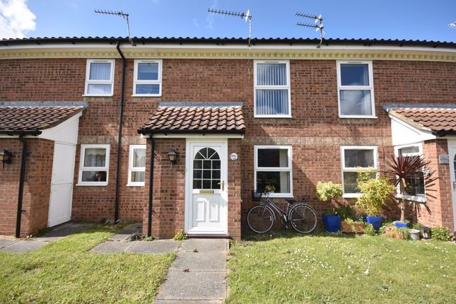 Thumbnail Flat for sale in Wroxham Road, Sprowston, Norwich