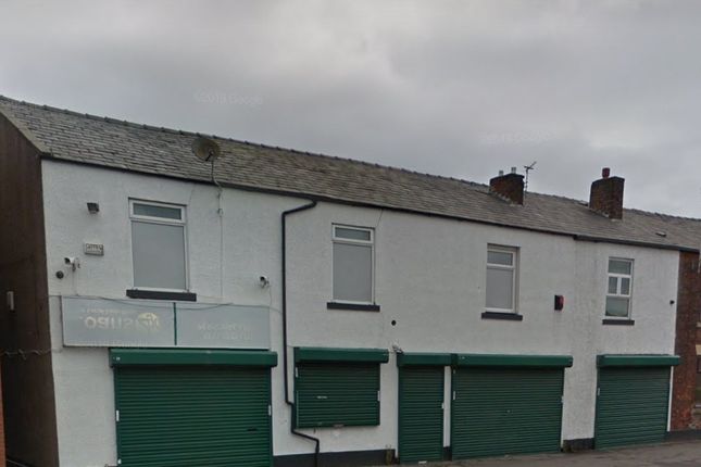 Thumbnail Retail premises to let in Oldham Road, Rochdale