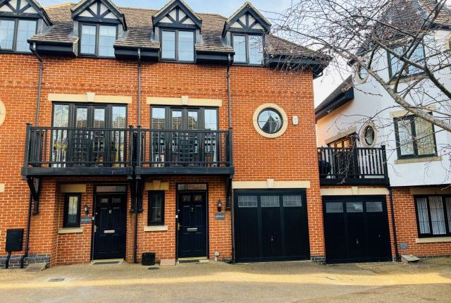 Town house for sale in Mackintosh Square, 548 Wellingborough Road, Northampton