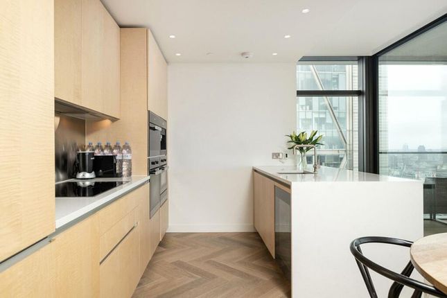 Apt 602, 22 Hewett Street, London photo 5