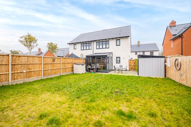 3-bed house on 16 Leftwich Place, Bures Road, Sudbury, £370,000