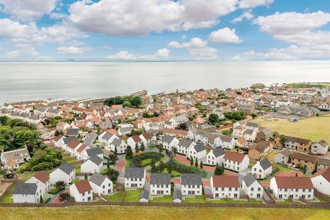 THE KELLIE PLOT 38, NEUKHAVEN GREEN, James Street, Pittenweem photo 3