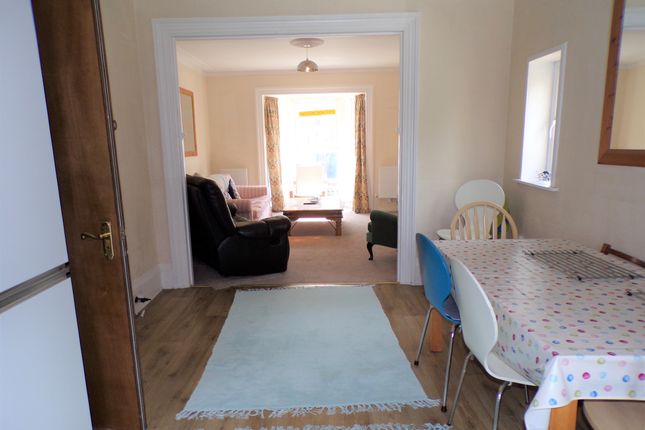 Town house to rent in Waverley Road, Southsea
