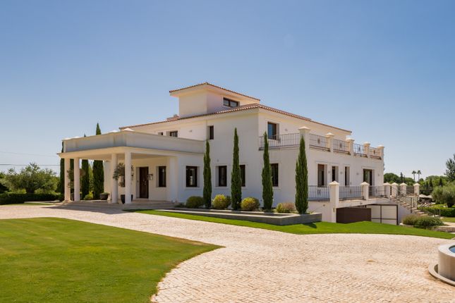 Villa for sale in Valle Del Sol, Marbella, Malaga, Spain