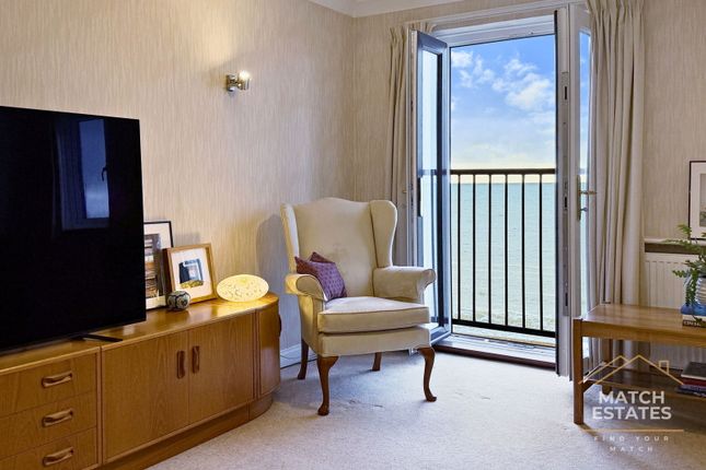 Varne Court,Flat 6, The Riviera, Folkestone photo 4