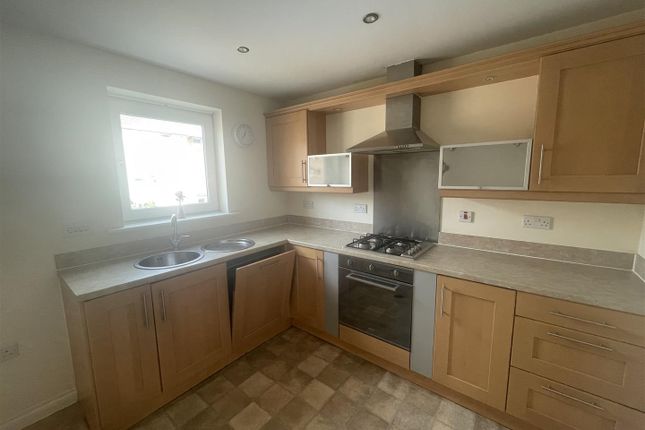 30, Pentre Doc Y Gogledd, Llanelli photo 3