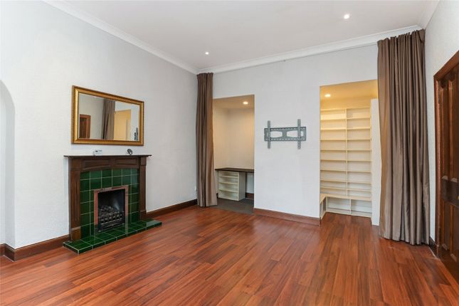 8, Wellside Drive, Glasgow photo 3