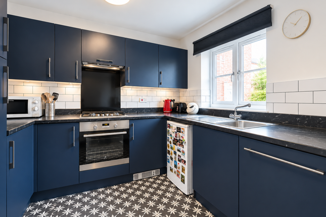 2 Bugle Crescent, SHAFTESBURY photo 3