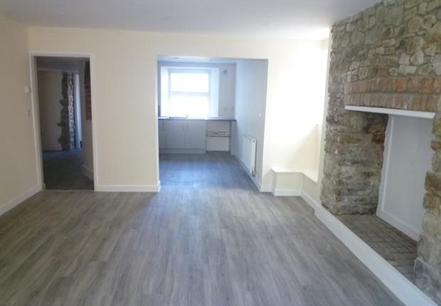 Flat  20, North Road, Holsworthy photo 4