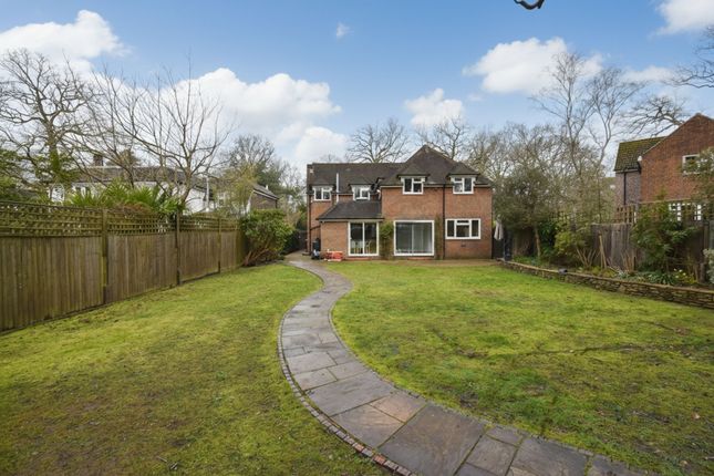 1 Gordon Road, Eastleigh photo 2
