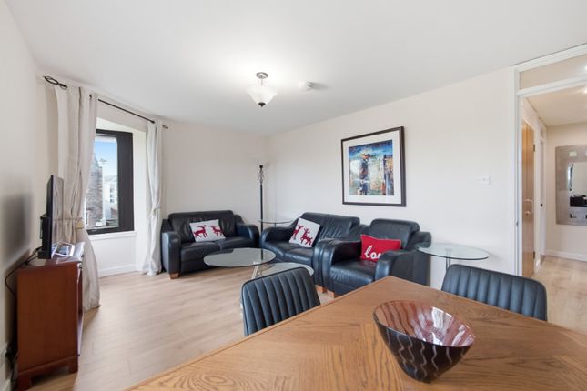 159/17 Broughton Road, Edinburgh photo 3