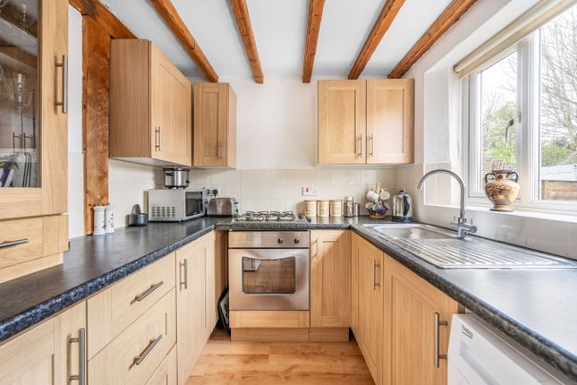 5, Freame Close, Chalford photo 4