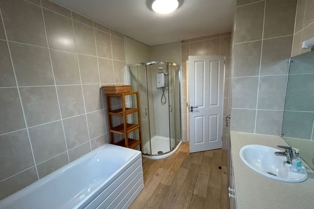 168, Oakbank Road, Perth photo 5