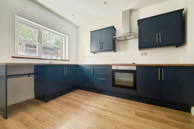14, Pantiago Road, Swansea photo 4