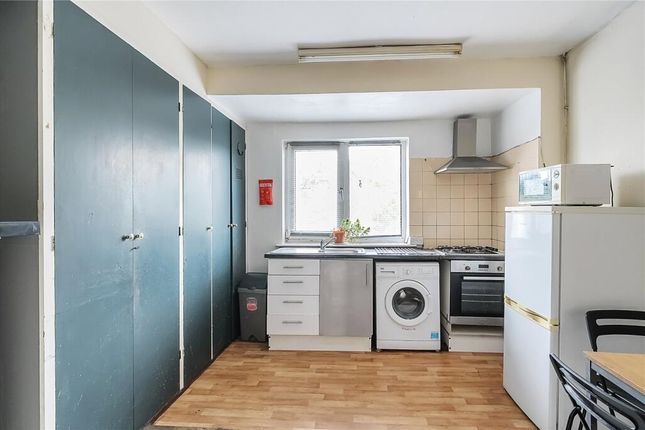 189, Woodmansterne Road, London photo 4