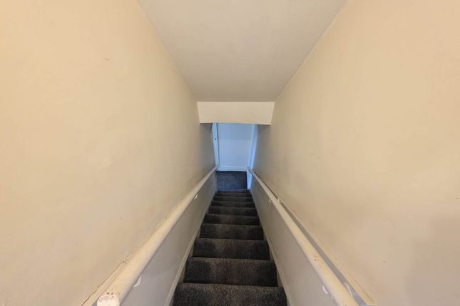469, Rooley Lane, Rooley Lane photo 5