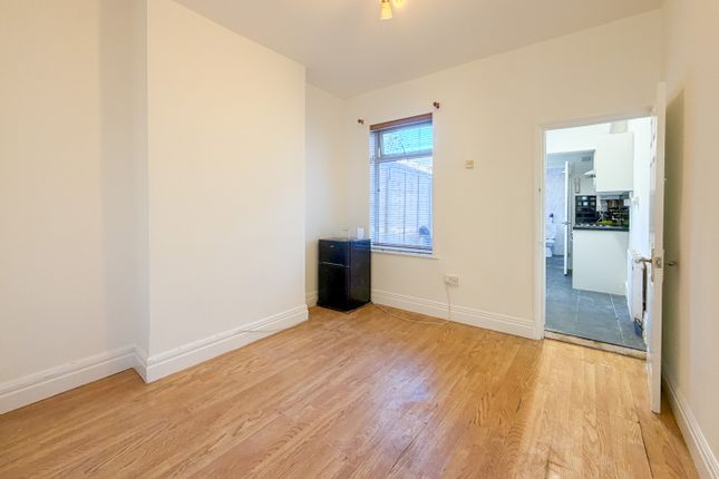 14, Reddings Lane, Birmingham photo 4