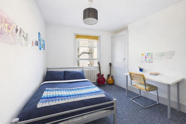 61 St. Georges Road, Brighton photo 4