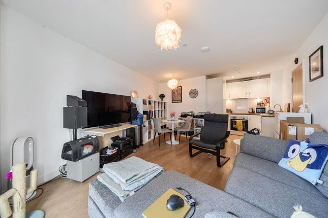 207, Grapnel Apartments, Salford photo 4