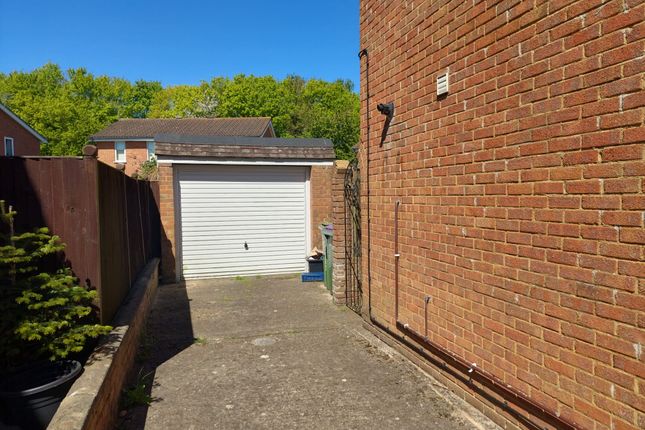 81, Firs Lane, Cheriton photo 3