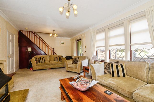 41, Hawthorne Road, High Wycombe photo 2