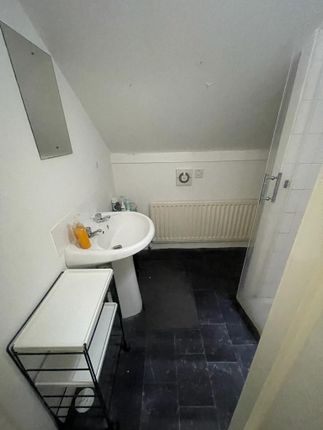 Shared accommodation to rent in Mundella Terrace, Newcastle