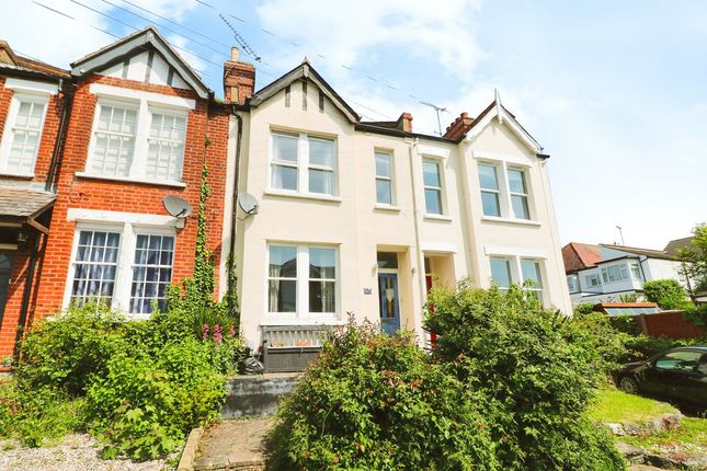 Thumbnail Terraced house for sale in Queens Road, Leigh-On-Sea