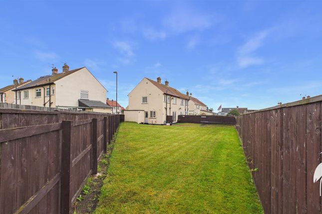 10, Elm Drive, Sunderland photo 2