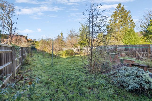 8 Berryfield Road, Princes Risborough photo 2