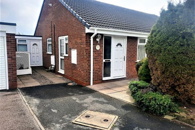 Thumbnail Bungalow to rent in Cornfield Drive, Lichfield