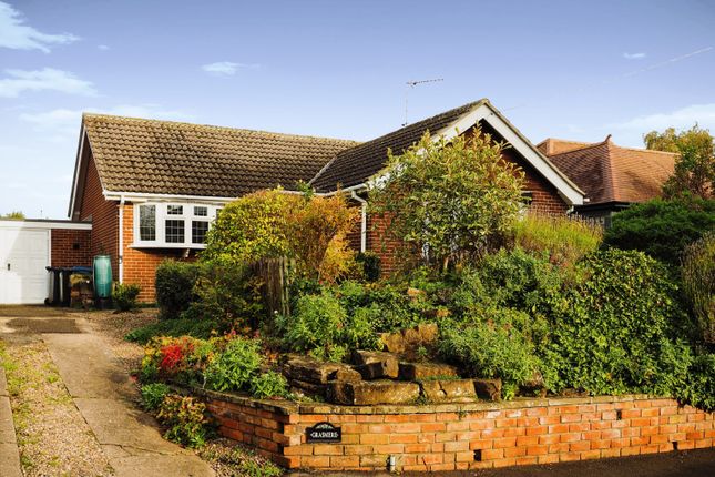Thumbnail Bungalow for sale in Tithby Road, Cropwell Butler, Nottingham, Nottinghamshire