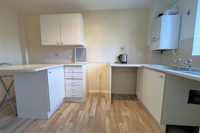 11, Sorrel Close, Weymouth photo 4