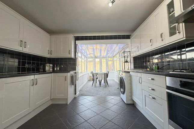 6, Butler Close, Plymouth photo 4