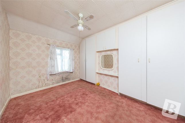 3 Bed Semi Detached House For Sale In Durban Road Walthamstow - 