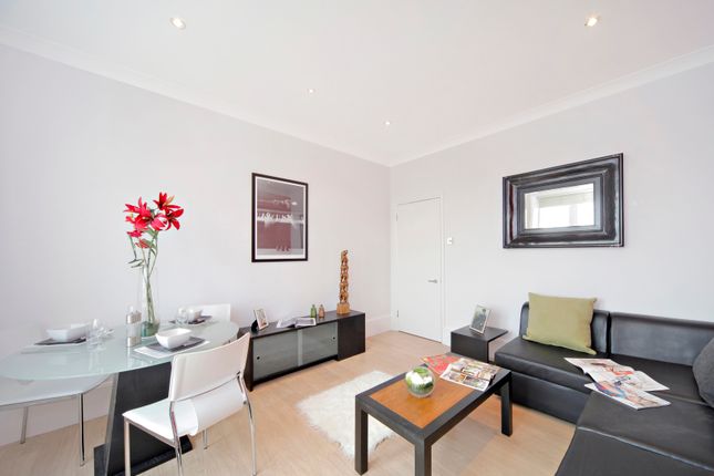 Thumbnail Flat for sale in Warwick Chambers, Pater Street