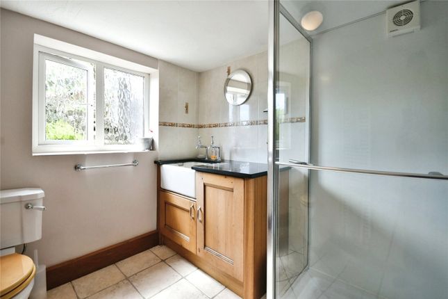 D/Stairs Shower Room