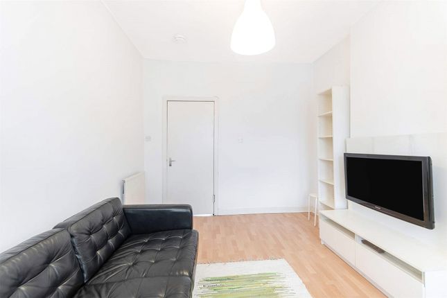 Flat for sale in Dumbarton Road, Partick, Glasgow