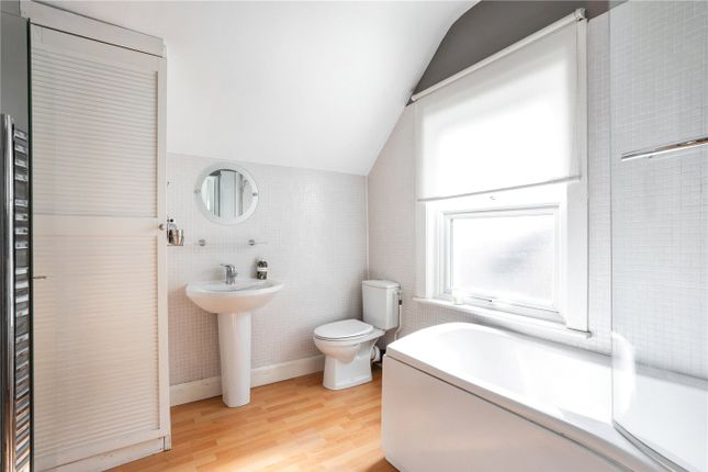 Maisonette for sale in Thrale Road, London