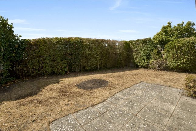 2A, Milford Close, Ferndown photo 3