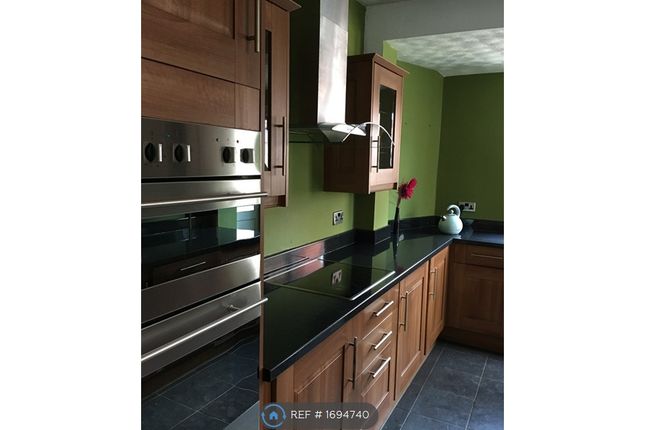 Littleton Road, Salford photo 2