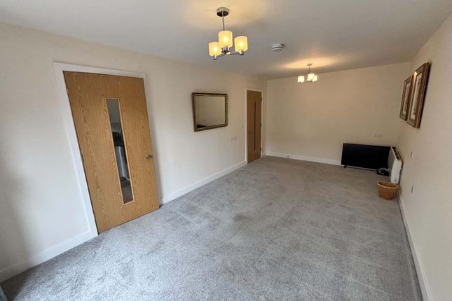 Apartment 9, William House, Thatcham photo 5