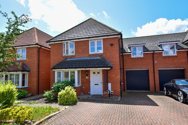 Thumbnail Semi-detached house for sale in Offord Grove, Leavesden