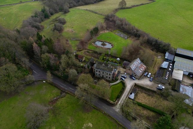 Country house for sale in Bank Road, Matlock